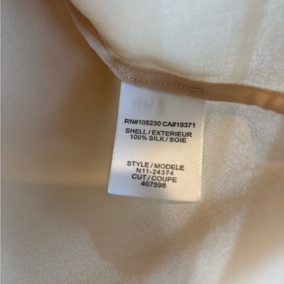 Joie Light Pink Silk Blouse with Black Accents Small - Picture 4 of 4